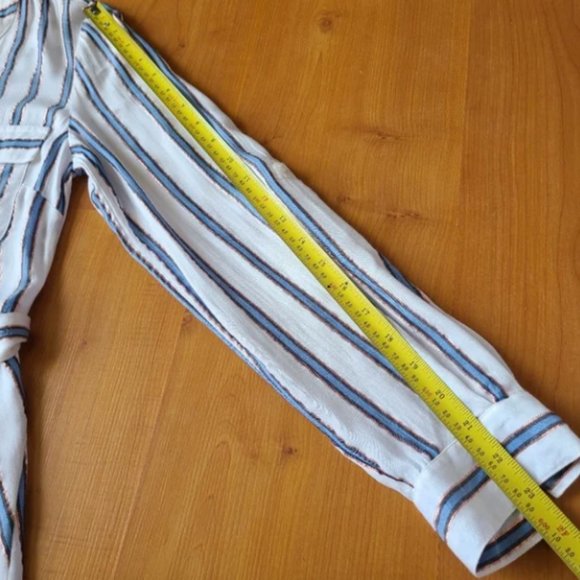 Guess Shirt Dress with gold detailing size small - Picture 12 of 14